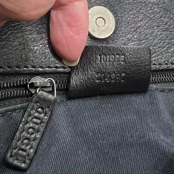 GUCCI GG denim hobo shoulder bag - Picture 6 of 10